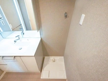 【埼玉県/さいたま市緑区大字大間木】ライオンズマンション東浦和第2 洗面室