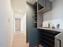 【埼玉県/さいたま市緑区大字大間木】ライオンズマンション東浦和第2 玄関