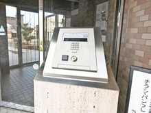 【埼玉県/さいたま市緑区大字大間木】ライオンズマンション東浦和第2 エントランス