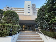 【埼玉県/越谷市赤山町】越谷ファミリータウン D棟 エントランス