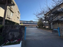 【埼玉県/越谷市赤山町】越谷ファミリータウン D棟 南越谷小学校（現地より約450m）