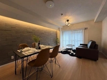 【埼玉県/戸田市美女木】レジデンシャル武蔵浦和ザ・マークプレイス リビング・ダイニング：※家具・調度品は販売価格に含まれておりません