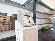 【埼玉県/さいたま市緑区東浦和】ライオンズヒルズ東浦和 エントランス