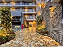 【埼玉県/朝霞市岡】アンビシャス朝霞台 アプローチ