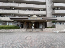 【埼玉県/朝霞市岡】レクセル朝霞 エントランス