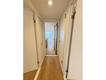 【埼玉県/さいたま市緑区東浦和】コスモ東浦和 廊下