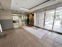 【埼玉県/さいたま市緑区東浦和】コスモ東浦和 エントランス