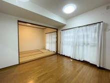 【埼玉県/さいたま市南区白幡】マイキャッスル武蔵浦和 リビング・ダイニング