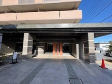 【埼玉県/戸田市中町】コスモシティ戸田公園 エントランス