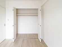 【埼玉県/戸田市川岸】ビィオルド戸田公園 収納