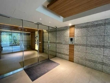 【埼玉県/さいたま市浦和区元町】プラウド北浦和パサージュ エントランス