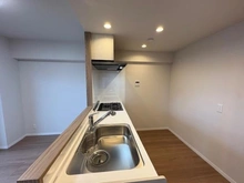 【埼玉県/越谷市瓦曽根】ライフピア南越谷II キッチン