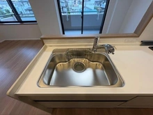 【埼玉県/越谷市瓦曽根】ライフピア南越谷II キッチン：シンク