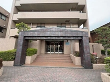 【埼玉県/越谷市瓦曽根】ライフピア南越谷II エントランス