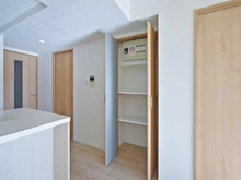 【埼玉県/さいたま市南区鹿手袋】コスモ武蔵浦和エクシード 収納