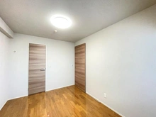 【埼玉県/朝霞市泉水】アドグランデ朝霞台 洋室