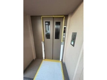 【埼玉県/さいたま市南区白幡】メイツ武蔵浦和 共用施設：エレベーター