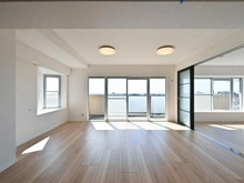 【埼玉県/さいたま市南区四谷】武蔵浦和第弐ローヤルコーポ リビング・ダイニング