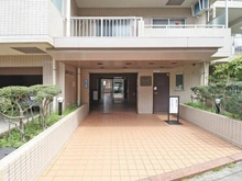 【埼玉県/さいたま市南区辻】MAC北戸田コート エントランス