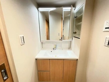 【埼玉県/さいたま市南区白幡】武蔵浦和パーク・ホームズ 洗面室：※一部リフォーム完成前