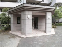 【埼玉県/さいたま市桜区西堀】ラミーユ浦和ハイライズ・セカンドキャッスル エントランス