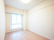 【埼玉県/さいたま市南区内谷】ソルシェ武蔵浦和 洋室