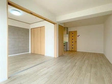 【埼玉県/さいたま市南区辻】ハイラーク浦和 リビング・ダイニング