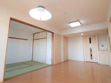 【埼玉県/戸田市美女木北】デュオコート武蔵浦和 リビング・ダイニング