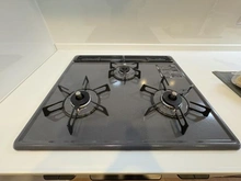 【埼玉県/さいたま市南区白幡】コスモノーブル武蔵浦和III キッチン：三口コンロ