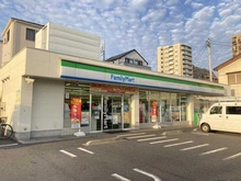 【埼玉県/戸田市下前】グランシンフォニア EAST棟 ファミリーマート戸田本町1丁目店（現地より約373m）