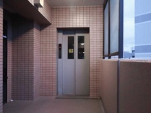 【埼玉県/戸田市大字上戸田】ライオンズマンション上戸田 共用部：エレベーターホール