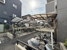 【埼玉県/戸田市下戸田】コスモ戸田公園エクシード 駐輪場