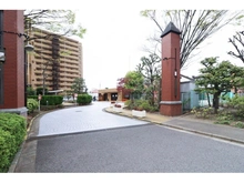 【埼玉県/川口市朝日】ライオンズガーデン川口 アプローチ