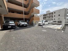 【埼玉県/戸田市笹目北町】ダイアパレス北戸田 駐車場