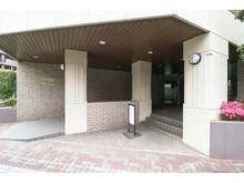 【埼玉県/戸田市新曽南】メイツ戸田公園 エントランス