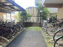 【埼玉県/川口市並木】カテリーナ川口並木 駐輪場
