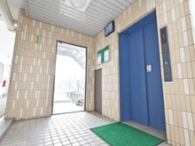【埼玉県/さいたま市緑区大字中尾】ビューパレー浦和 共用部