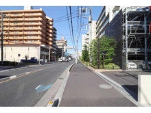 【埼玉県/戸田市川岸】レーベン戸田公園GRANVARIO 前面道路
