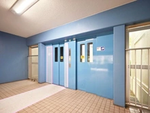 【埼玉県/志木市館】志木ニュータウン東の森壱番街6号棟 共用部
