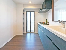 【埼玉県/さいたま市桜区西堀】レーベンリヴァーレ中浦和ファーストレジデンス キッチン