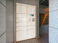 【埼玉県/さいたま市桜区西堀】レーベンリヴァーレ中浦和ファーストレジデンス 宅配BOX