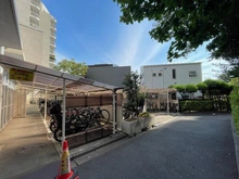 【東京都/世田谷区池尻】シーアイマンション駒場a棟 駐輪場