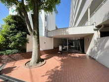 【東京都/世田谷区太子堂】ファミール三軒茶屋 エントランス