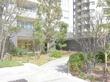 【東京都/世田谷区上馬】ザ・パークハウス三軒茶屋タワー アプローチ