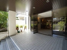 【東京都/世田谷区池尻】パレ駒場 エントランス