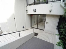 【東京都/世田谷区池尻】パレ駒場 エントランス