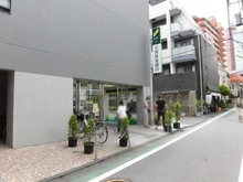 【東京都/世田谷区太子堂】ファミール三軒茶屋 三井住友銀行　三軒茶屋駅前出張所（現地より約130m）