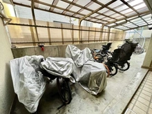 【東京都/世田谷区北沢】北沢ハイツ バイク置場