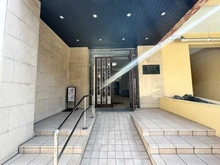 【東京都/世田谷区太子堂】ライオンズマンション太子堂 エントランス