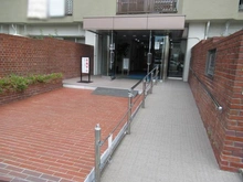 【東京都/世田谷区三宿】ライオンズマンション三宿 エントランス